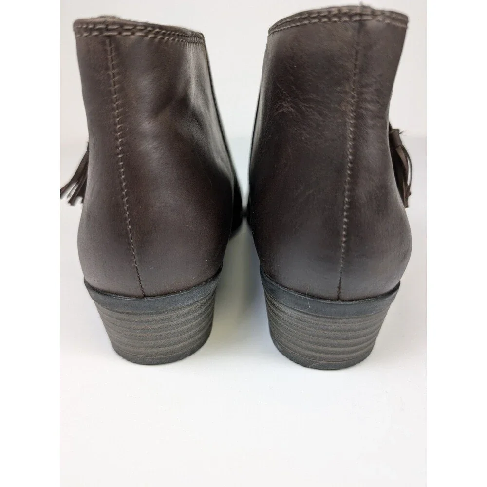 Clarks Addiy Terri Shoes Womens Size 6.5 M Brown Ankle Leather Bootie Tassel Zip
